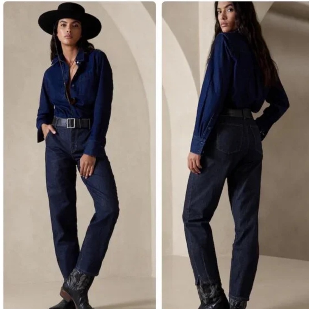 Banana Republic NWOT Button Jeans Womens 28 Blue Barrel High Rise Relaxed Taper